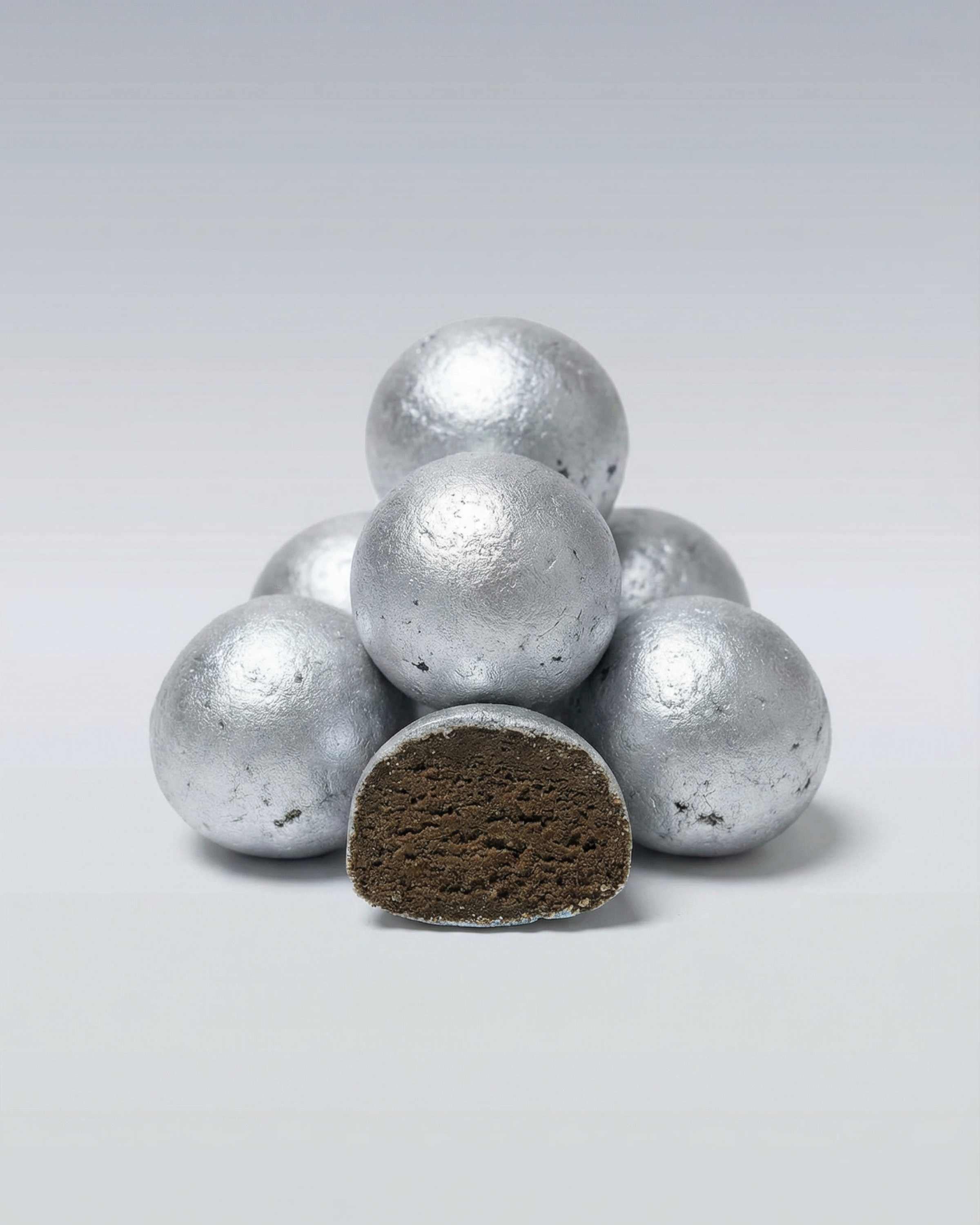 Silver Temple Balls Hash – 45% CBD - OnlyGrams